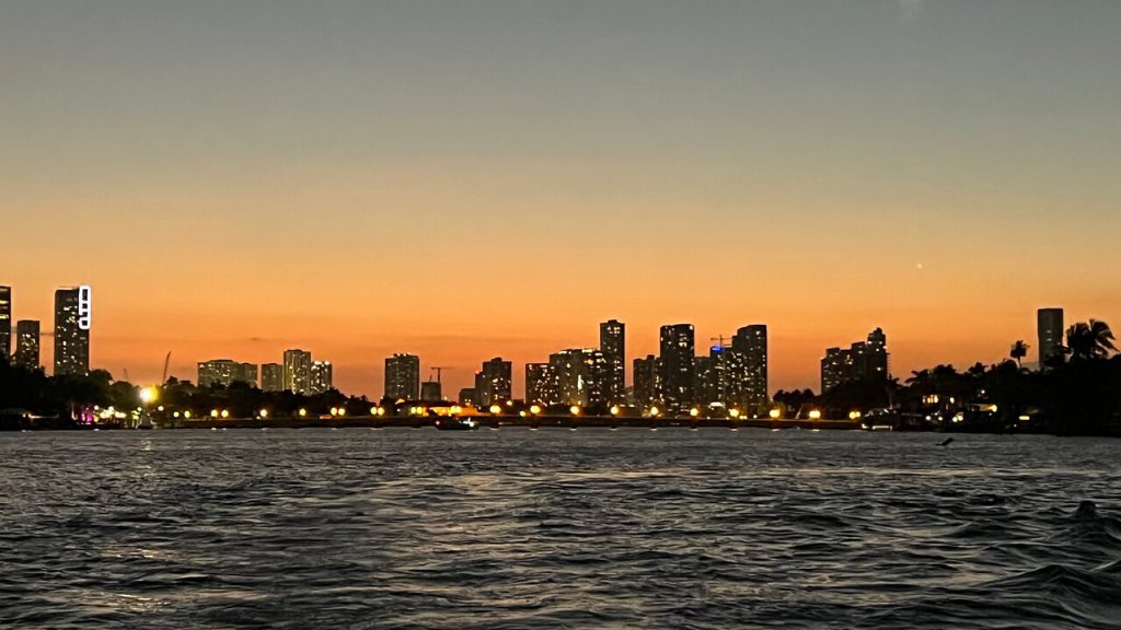 Miami Skyline Tours